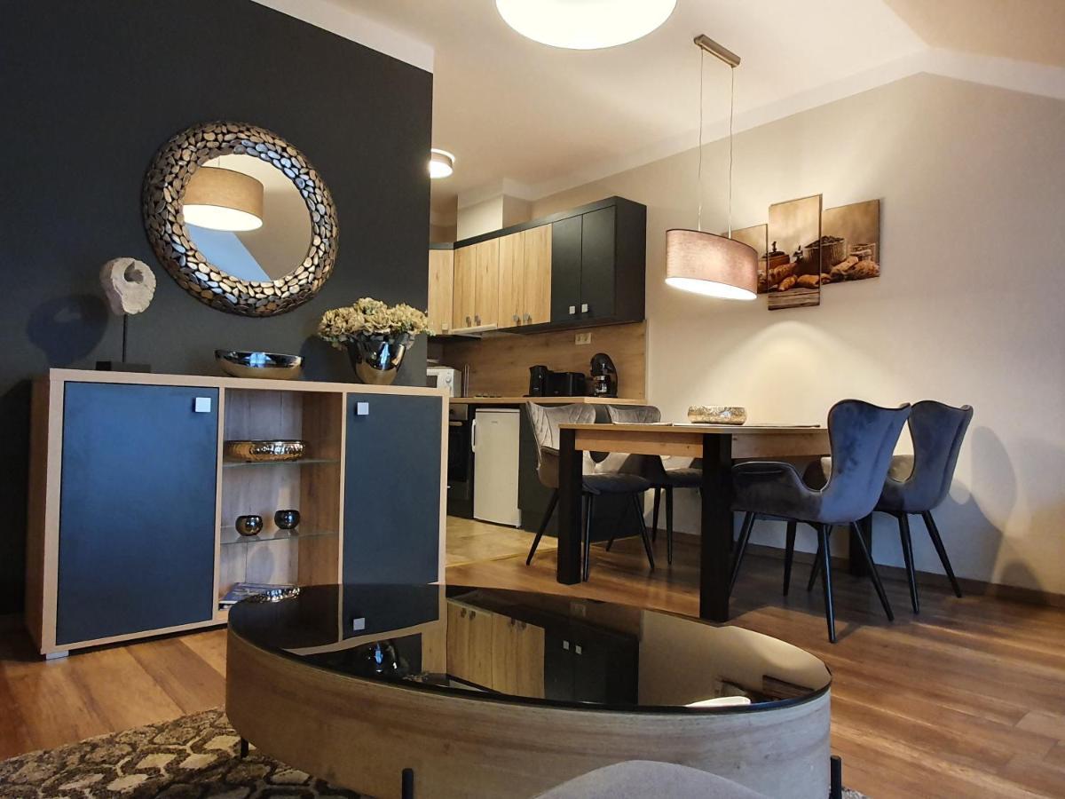 Birdland Panorama Apartman Bük Eksteriør billede