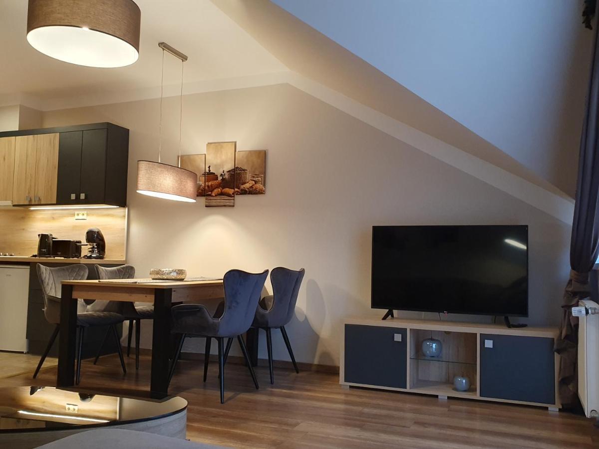 Birdland Panorama Apartman Bük Eksteriør billede